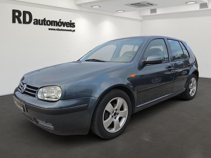 Azul Usado 1998 VW Golf III | € 4.000 - Imagem 1/4