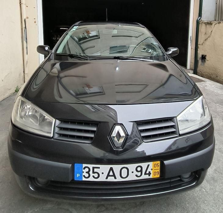 Usado 2005 Renault Mégane II Sedan | € 2.270 (Preço justo) - Imagem 1/4