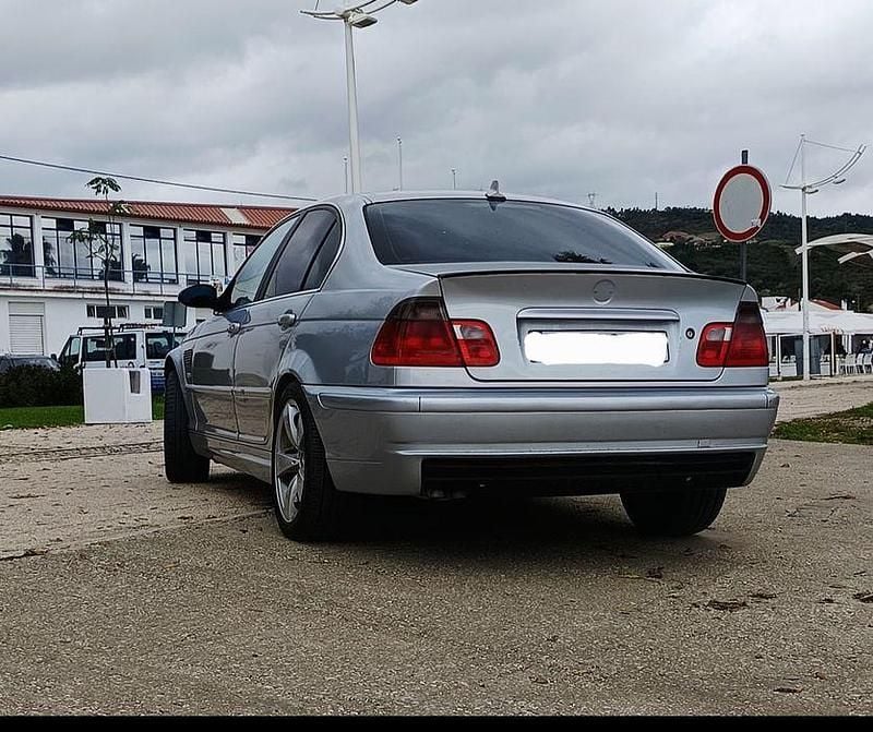 Usado 2000 BMW 330 | € 4.500 - Imagem 1/4