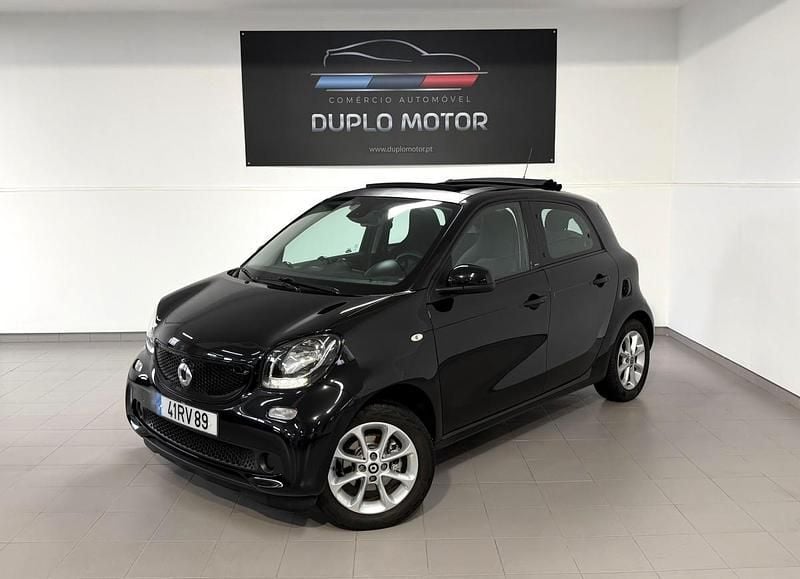 Usado Smart ForFour Passion 90 HP (66 kW) 2016 Preto Citadino