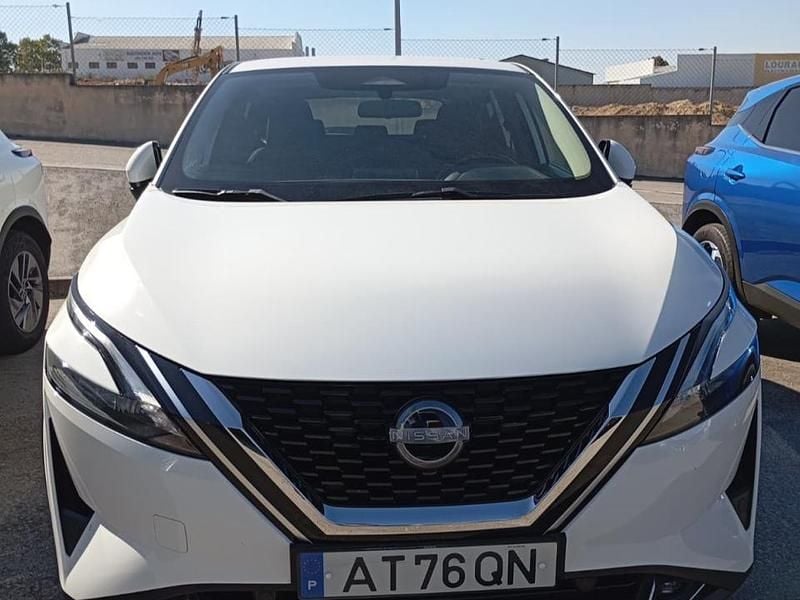 Usado Nissan Qashqai Acenta 140 HP (102 kW) 2022 Branco SUV