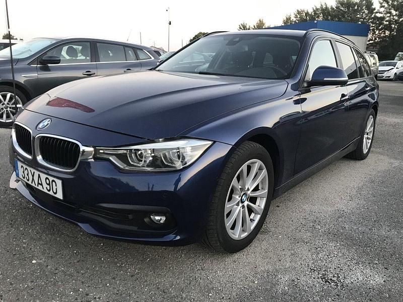 Azul Usado 2019 BMW 320 Carrinha | € 22.000 (Super Preço) - Imagem 1/4