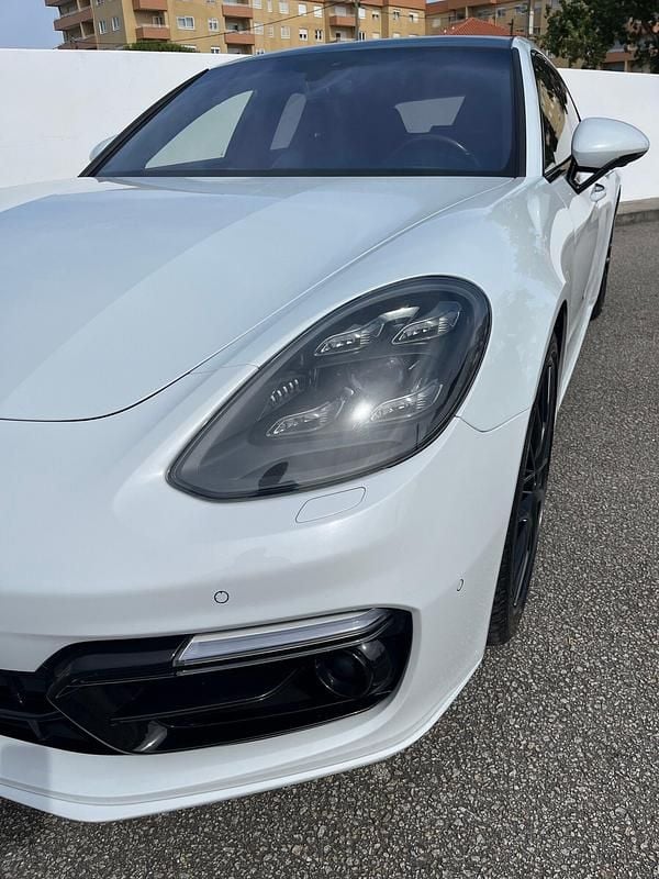 Usado Porsche Panamera 330 HP (242 kW) 2018 Branco Carrinha