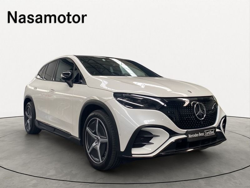 Branco Usado 2023 Mercedes EQE350 SUV | € 88.900 - Imagem 1/4