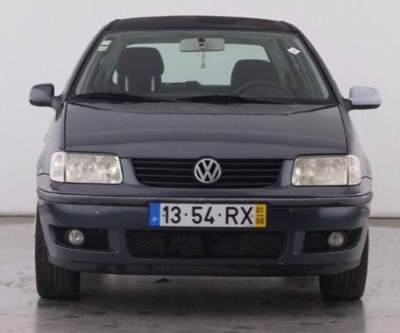 Usado 2001 VW Polo Sedan | € 1.870 (Super Preço) - Imagem 1/4