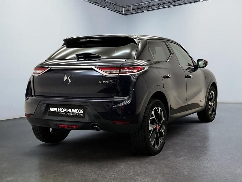 Usado DS Automobiles DS3 Crossback 130 HP (95 kW) 2021 Preto SUV