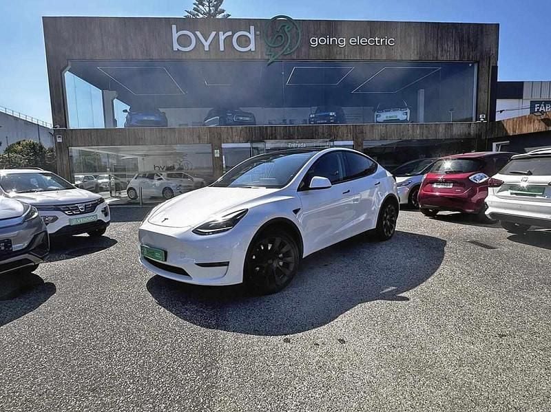 Branco Usado 2022 Tesla Model Y SUV | € 31.900 (Bom preço) - Imagem 1/4