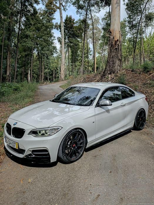 Usado 2015 BMW M235 M Performance Coupé | € 32.800 - Imagem 1/4