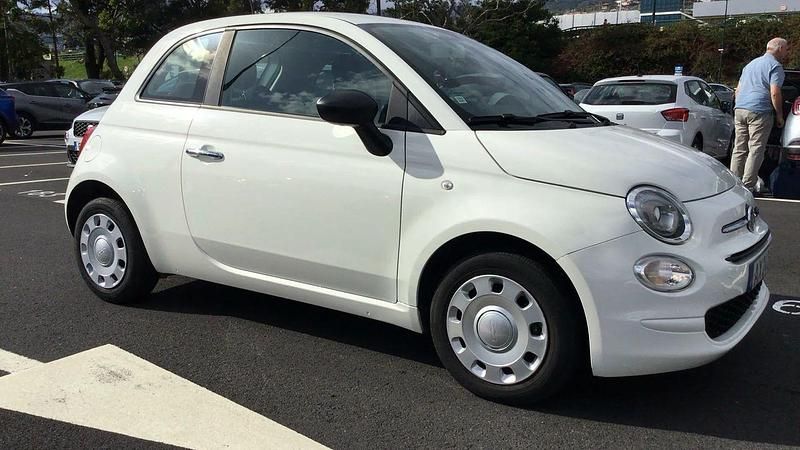 Branco Usado 2023 Fiat 500 Lounge Citadino | € 12.490 (Bom preço) - Imagem 1/4