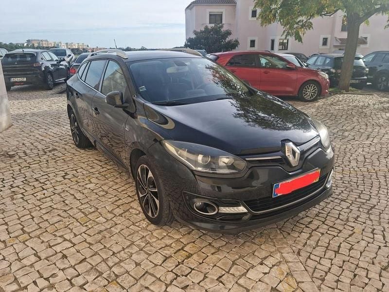 Usado 2015 Renault Mégane III Bose Edition Sedan | € 5.750 (Super Preço) - Imagem 1/4