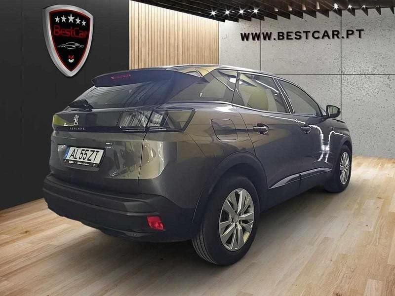 Usado Peugeot 3008 131 HP (96 kW) 2021 Cinzento SUV