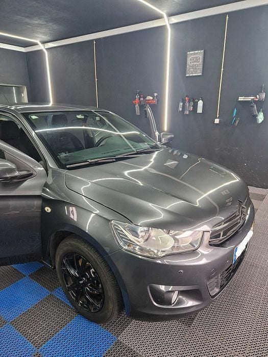 Usado 2013 Citroën C-Elysee I Sedan | € 5.200 (Preço justo) - Imagem 1/4