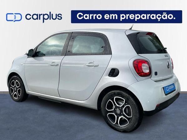 Usado Smart ForFour Electric Drive 60 kW (82 HP) 2018 Branco
