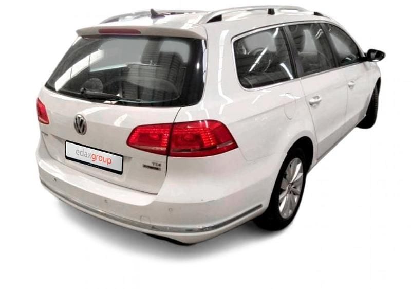 Usado VW Passat 105 HP (77 kW) 2012 Branco Carrinha