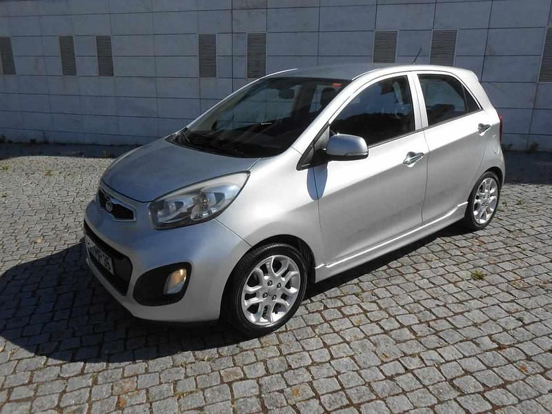 Cinzento Usado 2011 Kia Picanto Citadino | € 5.350 - Imagem 1/4