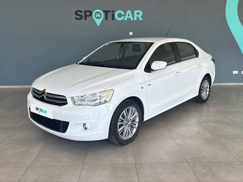 Branco Usado 2017 Citroën C-Elysee I Exclusive Sedan | € 11.700 - Imagem 1/4