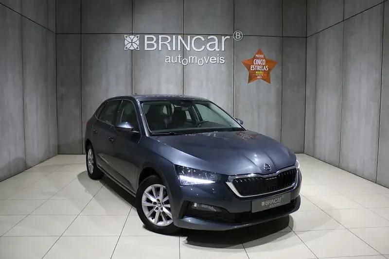 Cinza Usado 2023 Skoda Scala Citadino | € 14.990 (Super Preço) - Imagem 1/4