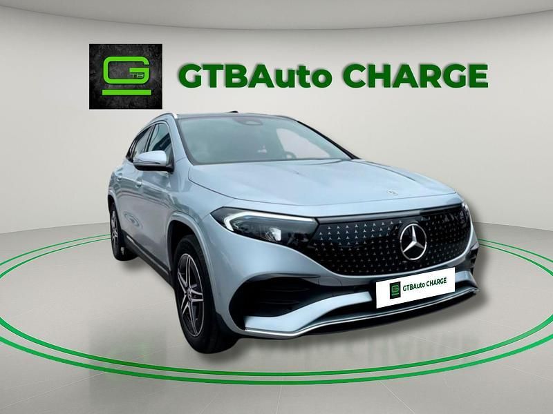 Cinza Usado 2024 Mercedes EQA300 Premium SUV | € 44.900 - Imagem 1/4