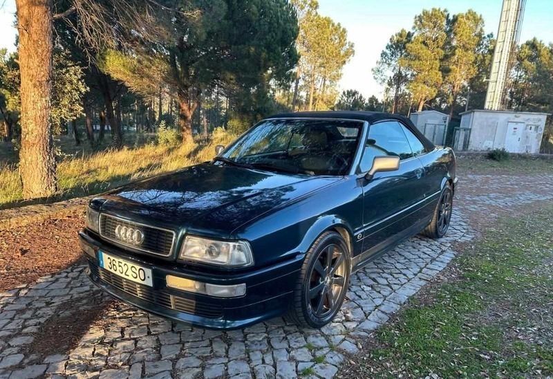 Usado Audi 80 90 HP (66 kW) 1996 Azul Cabrios