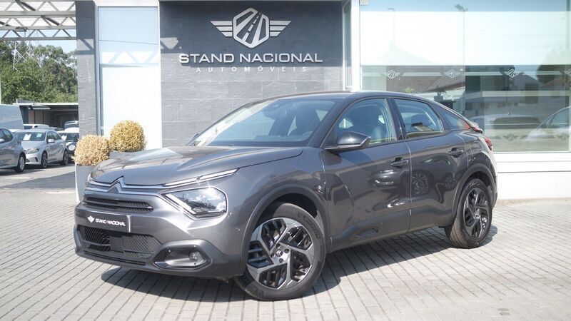 Cinzento Usado 2022 Citroën C4 PureTech SUV | € 17.500 (Bom preço) - Imagem 1/4