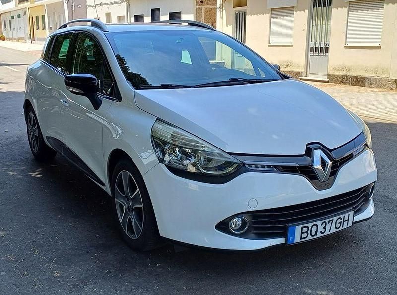 Usado 2015 Renault Clio IV Carrinha | € 8.100 (Super Preço) - Imagem 1/4