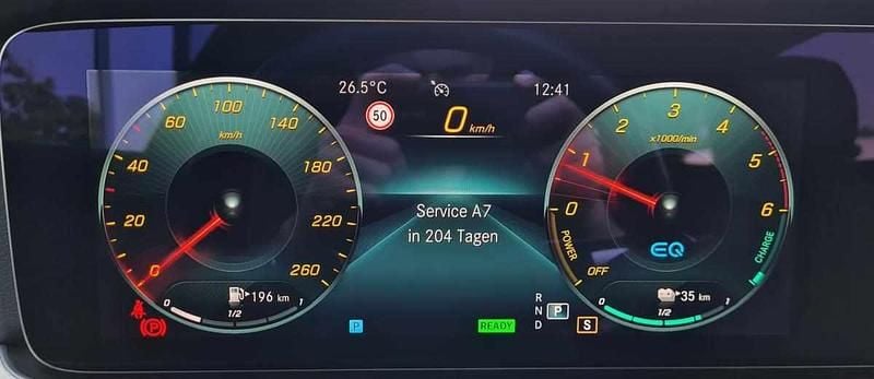 Usado Mercedes E300 303 HP (222 kW) 2022 Preto