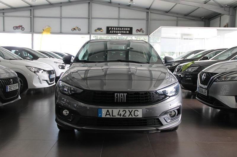 Antracite Usado 2021 Fiat Tipo Wagon Carrinha | € 14.000 (Preço elevado) - Imagem 1/4