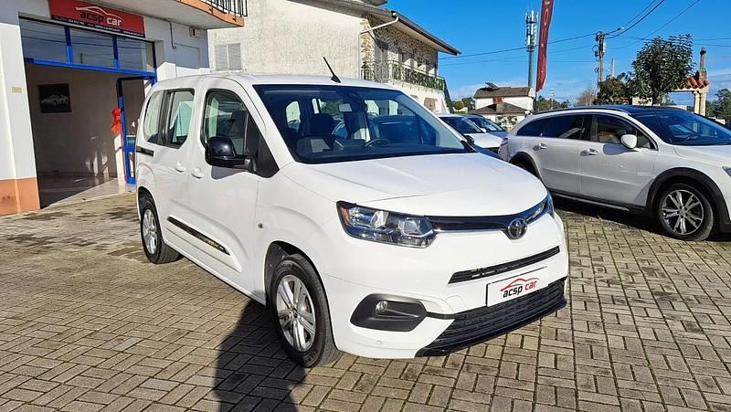 Usado Toyota Proace Verso City 100 HP (73 kW) 2022 Branco Carrinha