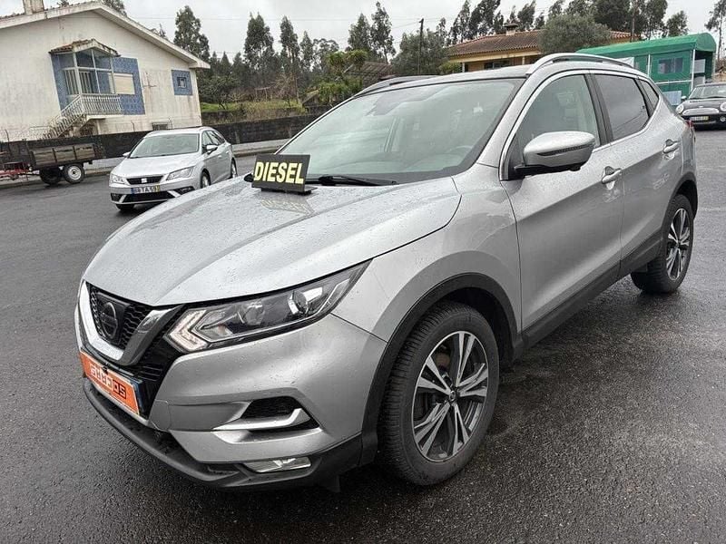 Cinzento Usado 2018 Nissan Qashqai SUV | € 15.900 (Bom preço) - Imagem 1/4