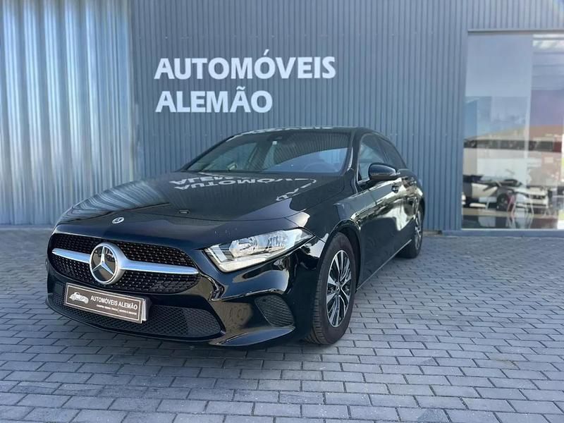 Preto Usado 2022 Mercedes A160 Style | € 24.900 (Super Preço) - Imagem 1/4