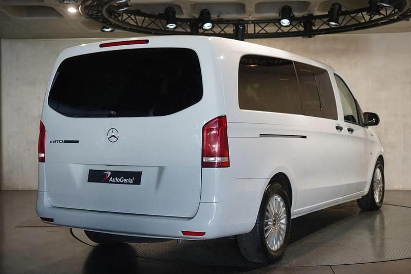 Usado Mercedes e-Vito 150 kW (204 HP) 2021 Branco Monovolume