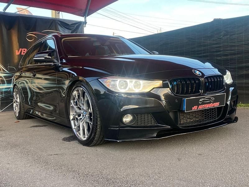 Preto Usado 2013 BMW 320 Gran Turismo | € 20.500 - Imagem 1/4