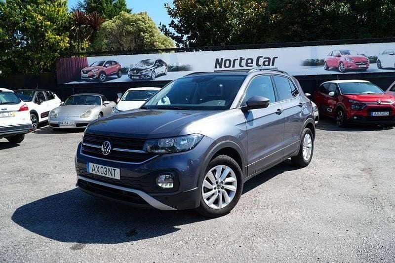 Cinza Usado 2022 VW T-Cross Life SUV | € 15.350 (Preço justo) - Imagem 1/4