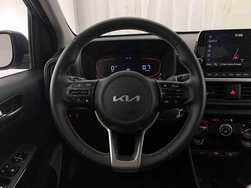 Usado Kia Picanto Urban 67 HP (49 kW) 2025 Azul Citadino