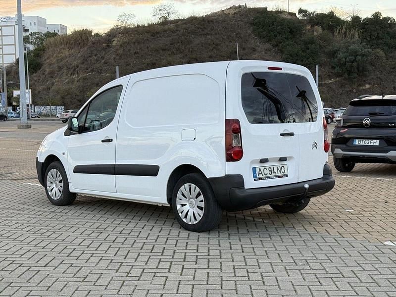 Usado Citroën Berlingo Advance 75 HP (55 kW) 2015 Branco Monovolume