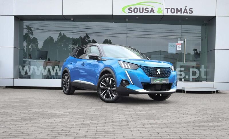 Azul Usado 2020 Peugeot e-2008 SUV | € 19.490 (Preço justo) - Imagem 1/4