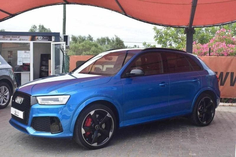 Azul Usado 2016 Audi RS Q3 Performance SUV | € 34.850 - Imagem 1/4