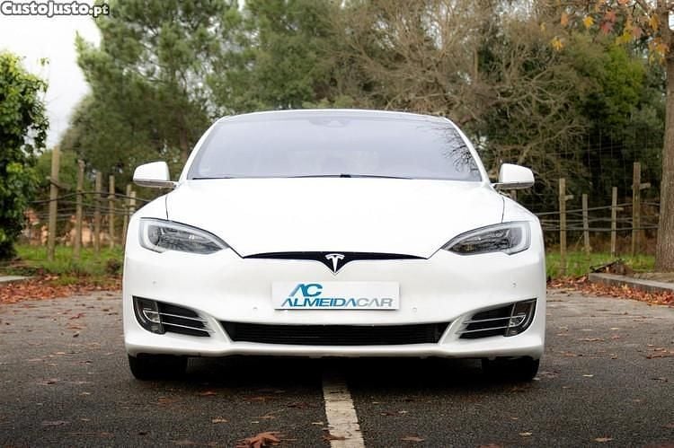 Branco Usado 2017 Tesla Model S Citadino | € 21.990 (Bom preço) - Imagem 1/1