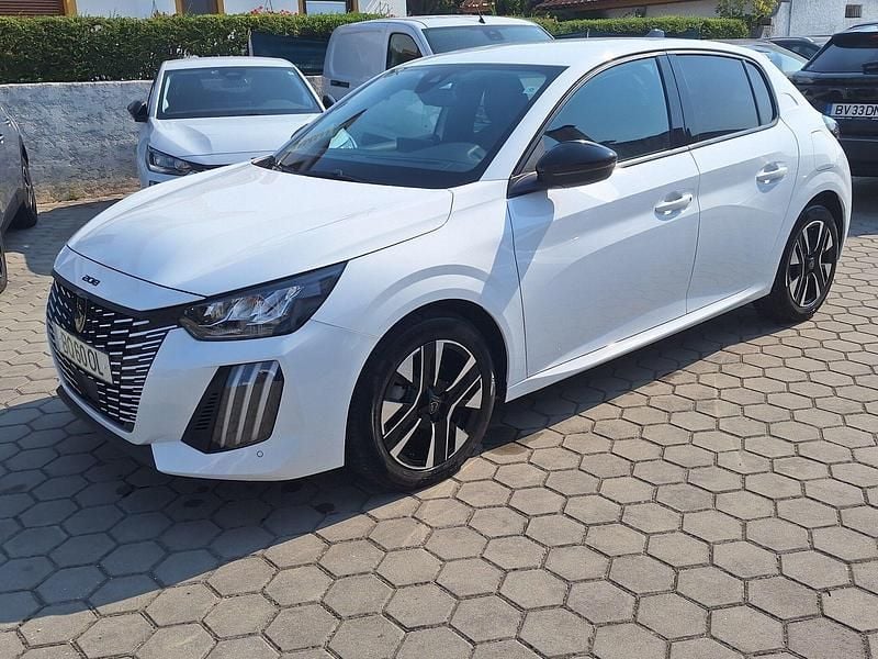 Branco Usado 2025 Peugeot 208 Allure Citadino | € 23.950 (Preço justo) - Imagem 1/4