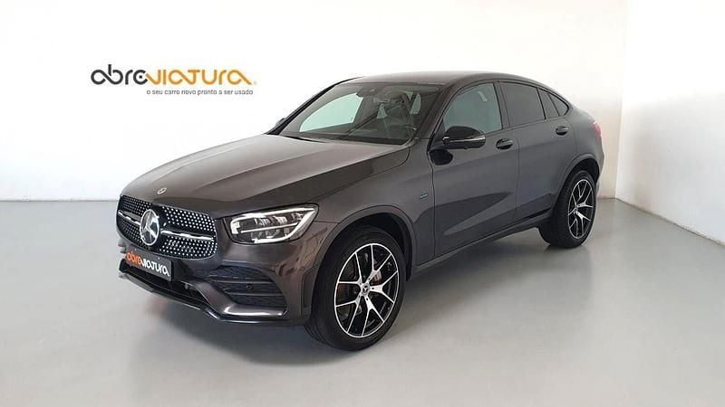 Cinza Usado 2020 Mercedes GLC300 Coupé | € 52.500 (Preço justo) - Imagem 1/4