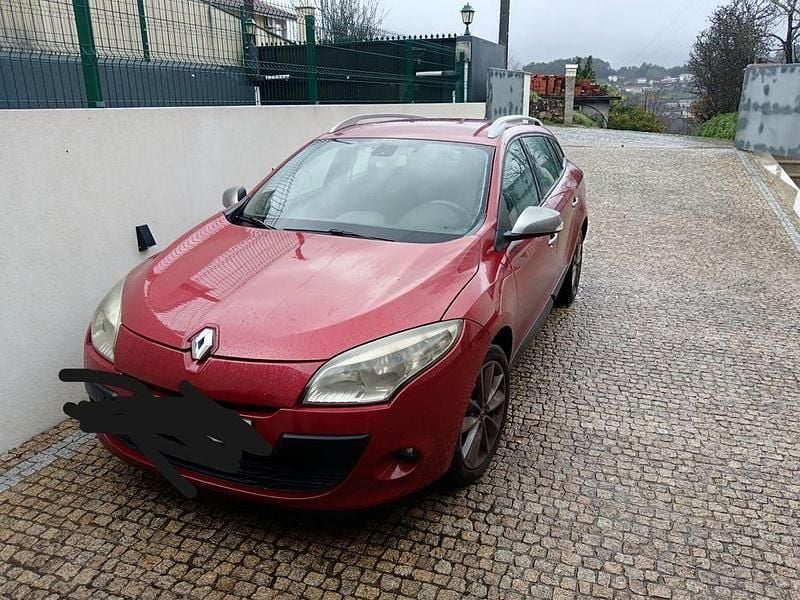 Usado Renault Mégane III 115 HP (84 kW) 2010 Sedan