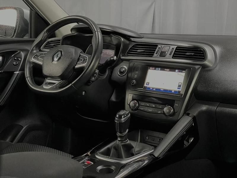 Usado Renault Kadjar Intens 110 HP (80 kW) 2018 Cinza SUV