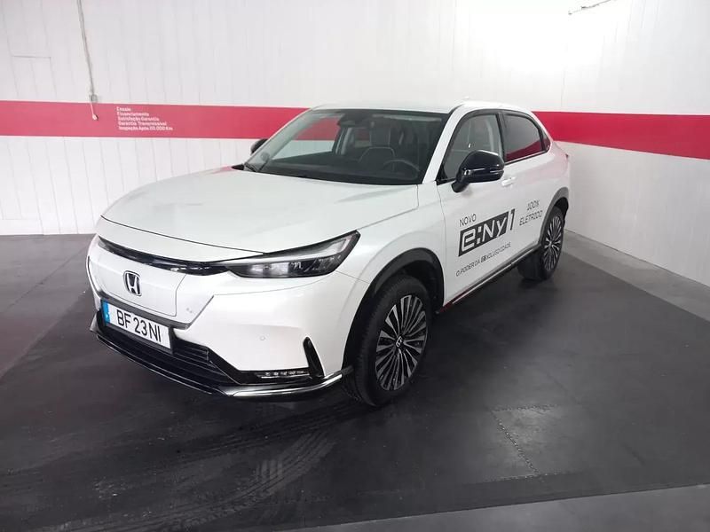 Branco Usado 2023 Honda e:Ny1 Lifestyle SUV | € 48.950 - Imagem 1/4