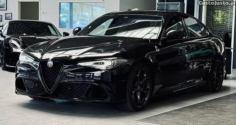 Preto Usado 2020 Alfa Romeo Giulia Quadrifoglio Sedan | € 75.000 (Preço justo) - Imagem 1/1