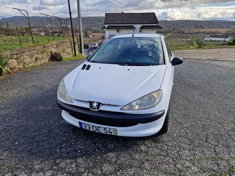 Usado Peugeot 206 90 HP (66 kW) 2007