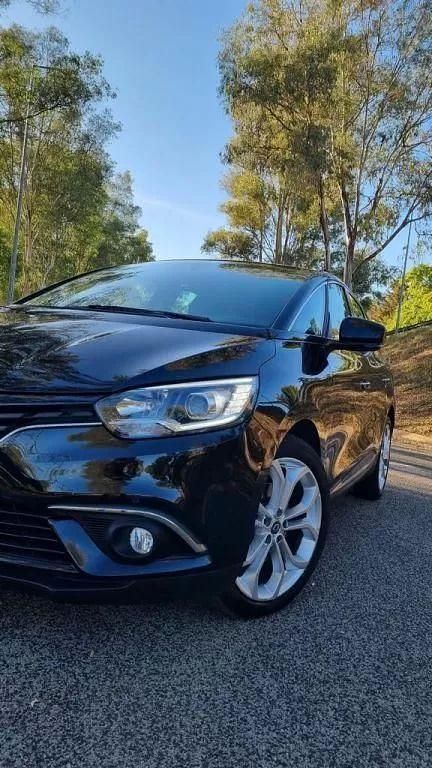 Usado Renault Grand Scénic IV Bose Edition 150 HP (110 kW) 2020 Preto Monovolume