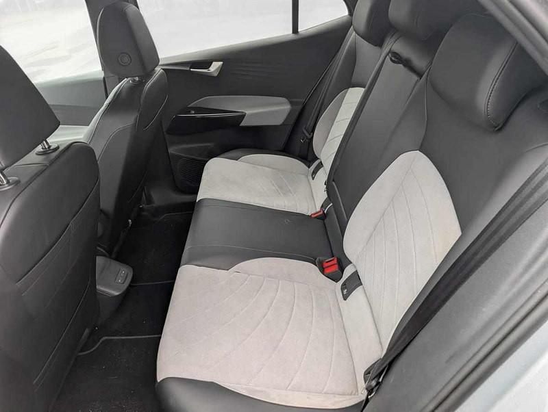 Usado VW ID.3 Pro Performance 150 kW (204 HP) 2023 Cinzento Citadino