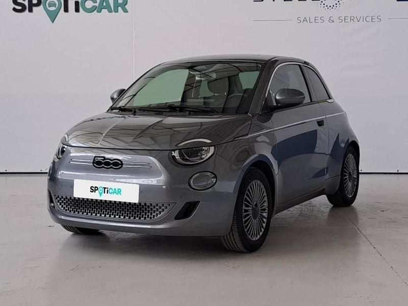 Cinzento Usado 2023 Fiat 500e Red Citadino | € 21.490 (Preço elevado) - Imagem 1/4