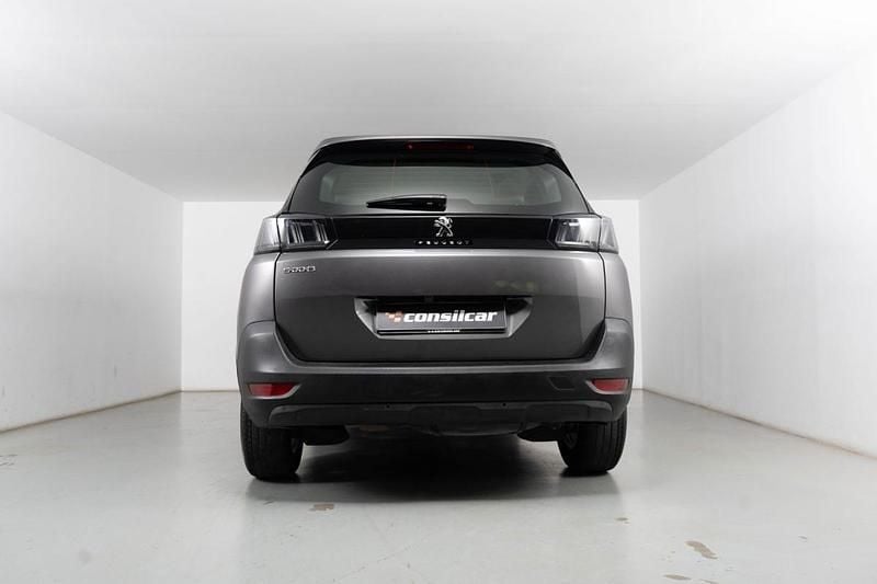 Usado Peugeot 5008 Allure 130 HP (95 kW) 2022 Cinza Monovolume