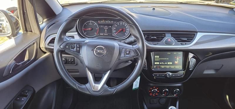 Usado Opel Corsa 95 HP (69 kW) 2017 Preto Citadino